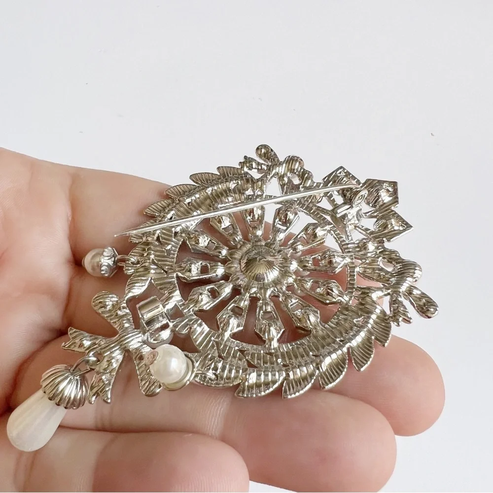 Regal Wreath Silvertone Clear Crystal Faux Pearl Drop Large Corsage Brooch Pin